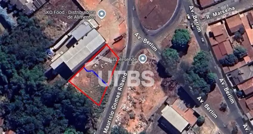 Terreno comercial - esquina - avenida berlim - avenida mauricio gomes ribeiro