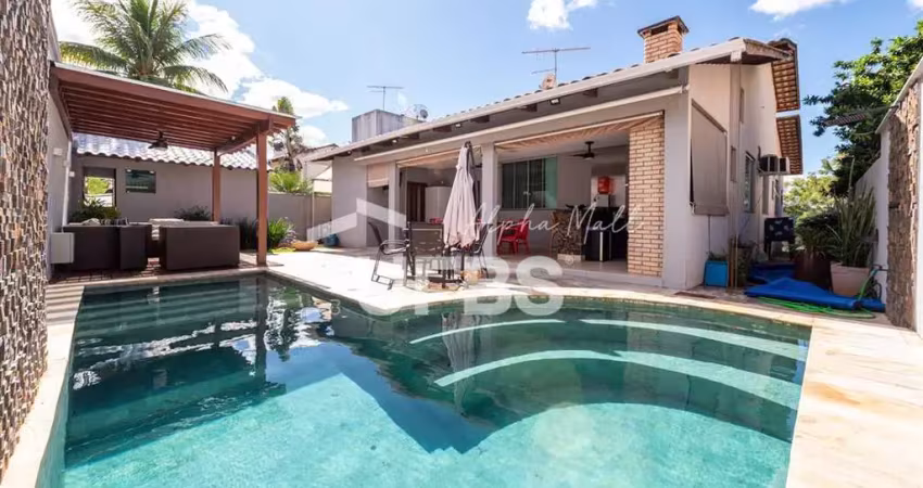Casa em condomínio fechado com 4 quartos à venda na Rua SB 1, Loteamento Portal do Sol I, Goiânia