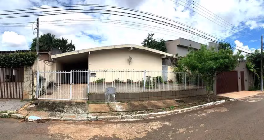 Casa à venda no setor sul - imóvel perfeito para reforma e personalização