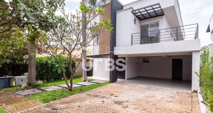 Casa em condomínio fechado com 4 quartos à venda na Rua SB 20, Loteamento Portal do Sol I, Goiânia