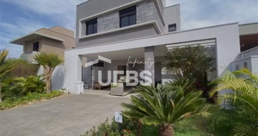 Casa em condomínio fechado com 4 quartos à venda na AVENIDA PEDRO LUIZ RIBEIRO - CONJ. RESIDENCIAL STORIL, Conjunto Residencial Storil, Aparecida de Goiânia