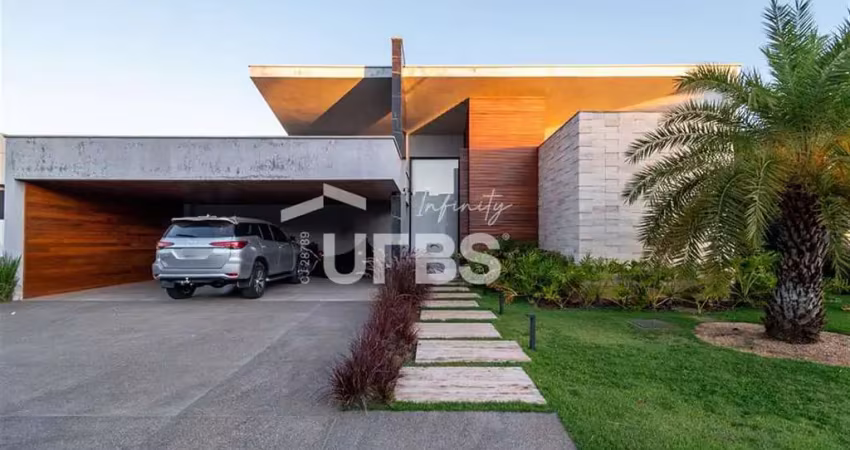 Casa em condomínio fechado com 5 quartos à venda na Rua Amarilis, Jardins Munique, Goiânia