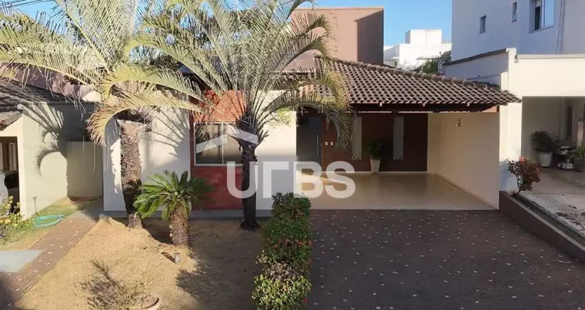 Casa em condomínio fechado com 3 quartos à venda na Rua SB 10, Loteamento Portal do Sol I, Goiânia