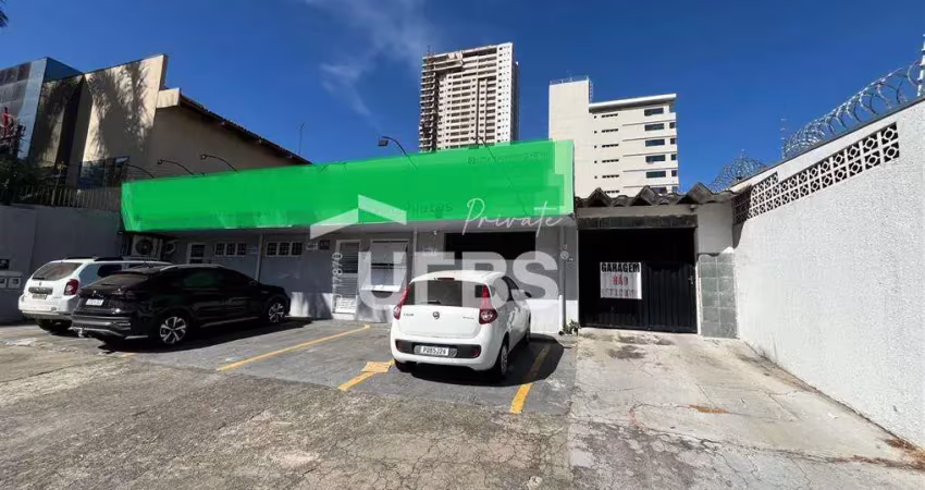 Casa residencial com sala comercial na avenida t-14 - excelente localização
