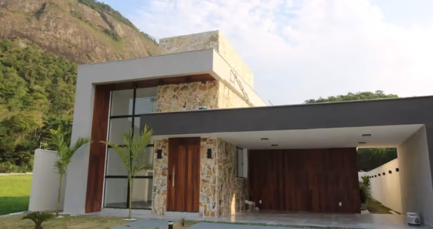 Casa em condomínio fechado com 3 quartos à venda no Inoã, Maricá 