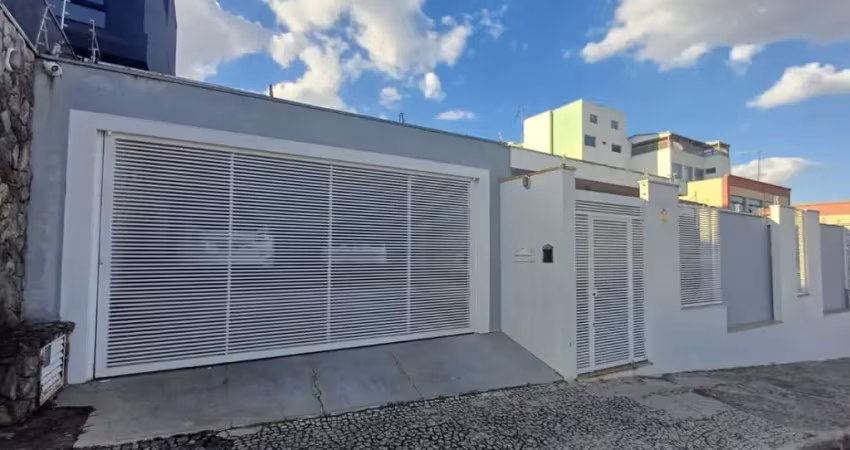 Funcional casa de vila para venda em centro com 3 quartos, sendo 1 suíte, 277m²