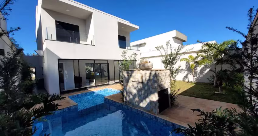 Casa no condomínio village santa georgina para venda com 3 quartos, sendo 3 suítes, 236m²