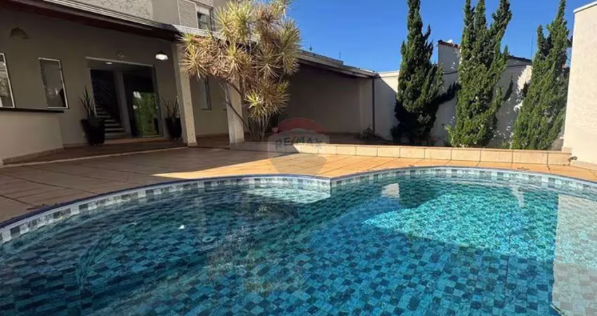 Casa com piscina e área de churrasco, 3 quartos, 3 closet, bairro sto agostinho, franca - sp