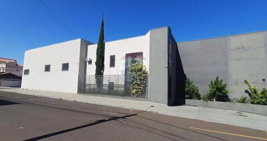 Prédio para alugar na Rua Jupira Cunha Marcondes, 2095, Vila Totoli, Franca