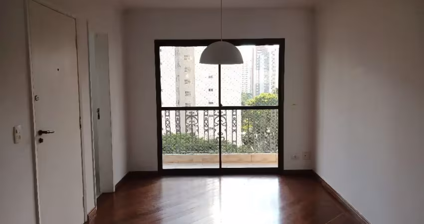 Moema pássaros, fora de rota, 100 m2, 3 quartos, 2 vagas, reformado