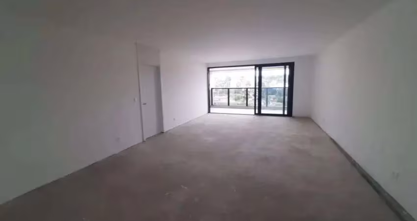 Apartamento face norte/oeste com 3 suítes e 3 vagas no bigorrilho