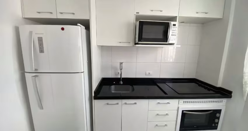 Apartamento mobiliado de 1 quarto e com vaga no centro de curitiba