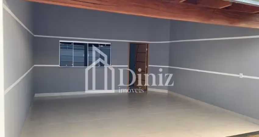 Linda casa no jardim itália com lote de 200m2 com preço de oportunidade