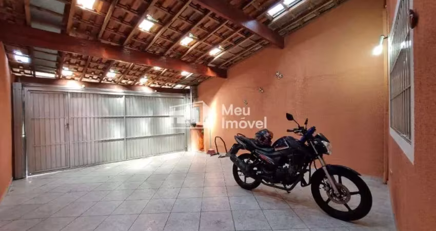 Sobrado com quartos grandes 4 dormitorios com 125m2 de construcao e 130m2 terreno - santa ines l