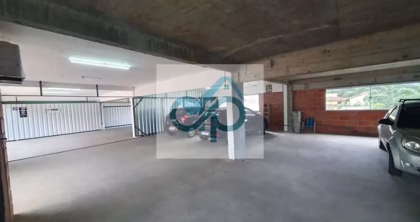 Barracão / Galpão / Depósito para alugar no Nogueira, Petrópolis 