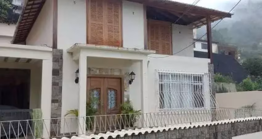 Casa com 2 quartos à venda no Centro, Petrópolis 