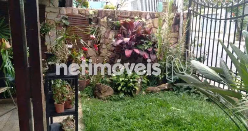 Casa com 3 quartos à venda na Rua Manoel Teixeira Camargos, Glória, Contagem