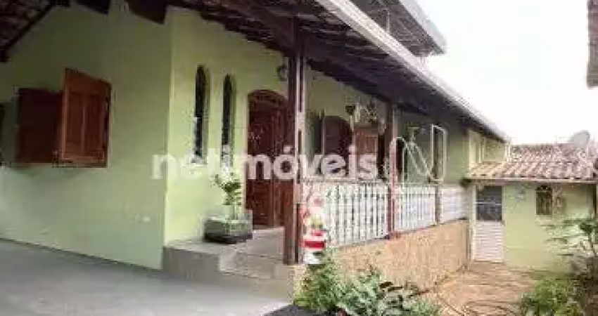Casa com 4 quartos à venda na Rua Carlos Alberto, Rio Branco, Belo Horizonte