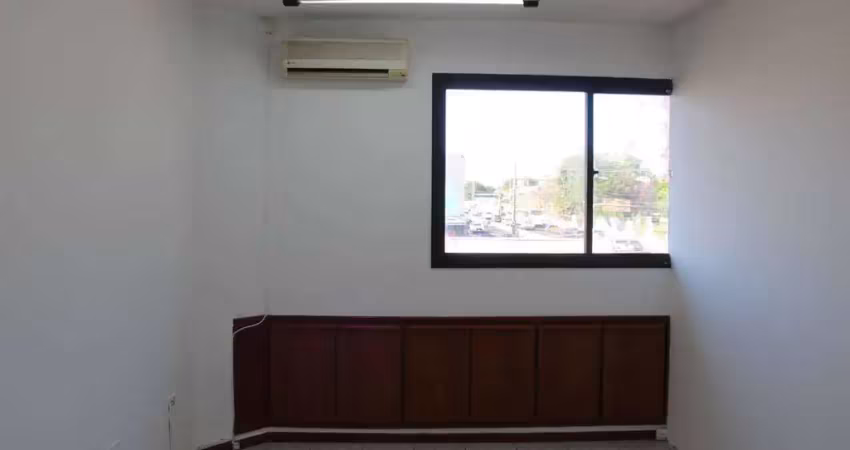 Casa comercial para alugar na Rua Clóvis Beviláqua, 750, Jardim São Bento, Campo Grande