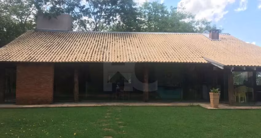 Casa com 2 quartos à venda no Centro, Bonito 