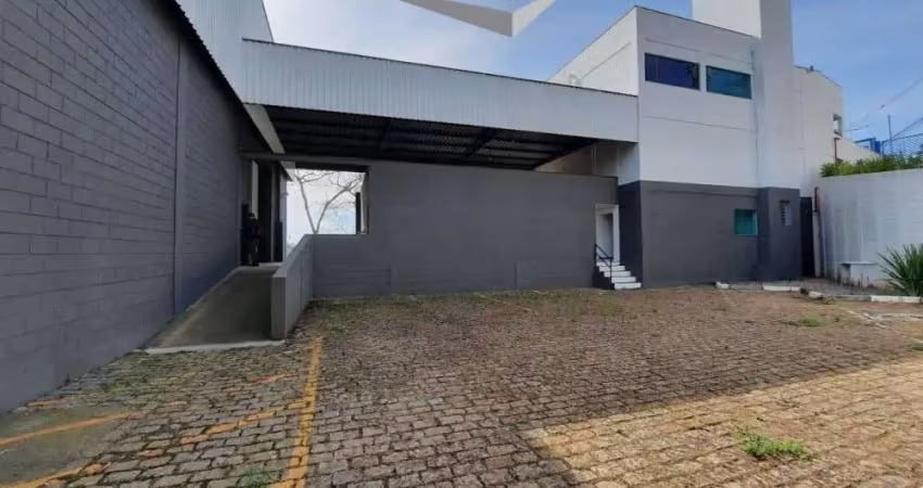 Barracão / Galpão / Depósito para alugar na Avenida Professor Joaquim Barreto, 1000, Centro, Cotia