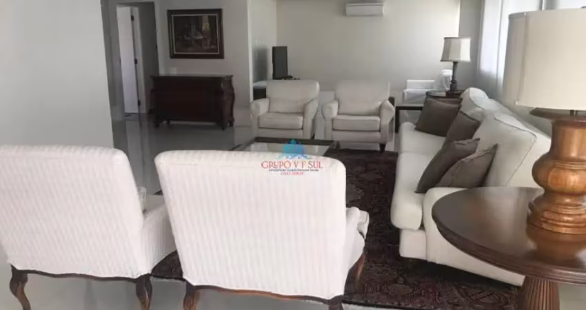 Apartamento com 250 metros a venda no bairro campo belo, 3 suítes e 4 vagas determinadas