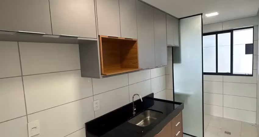 Aligo apartamento novo  com projetados à 250 metros da orla