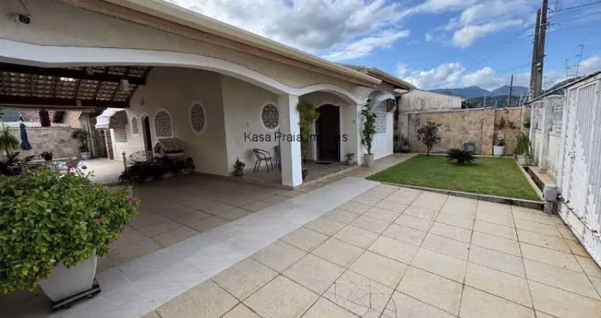 Casa com 3 quartos à venda no Indaiá, Caraguatatuba 