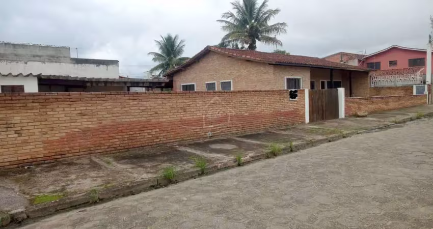 Casa com 4 quartos à venda na Praia das Palmeiras, Caraguatatuba 
