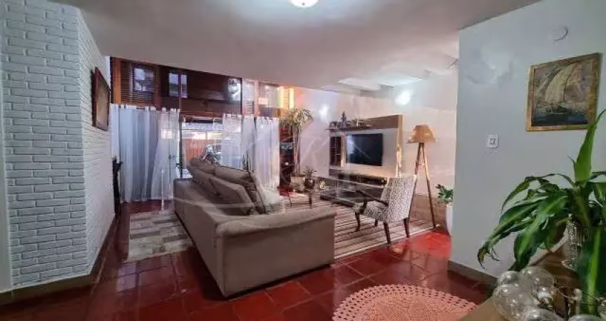 Casa com 3 quartos à venda no Indaiá, Caraguatatuba 