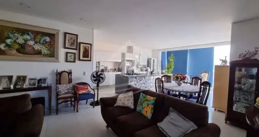 Apartamento com 3 quartos à venda no Indaiá, Caraguatatuba 