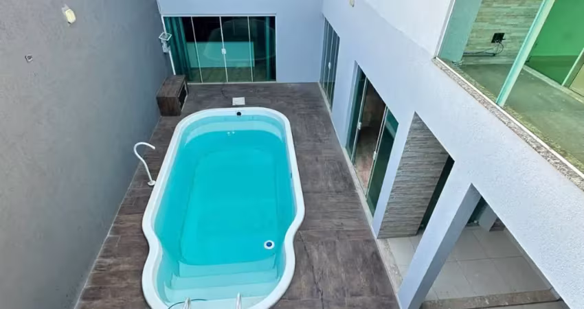 Casa com 3 quartos à venda no Centro, Suzano 