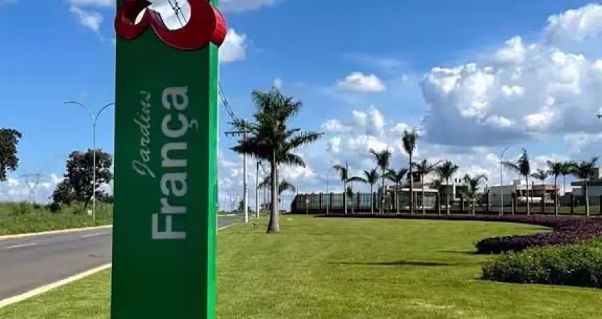 Terreno em condomínio fechado à venda no Jardins França, Goiânia 
