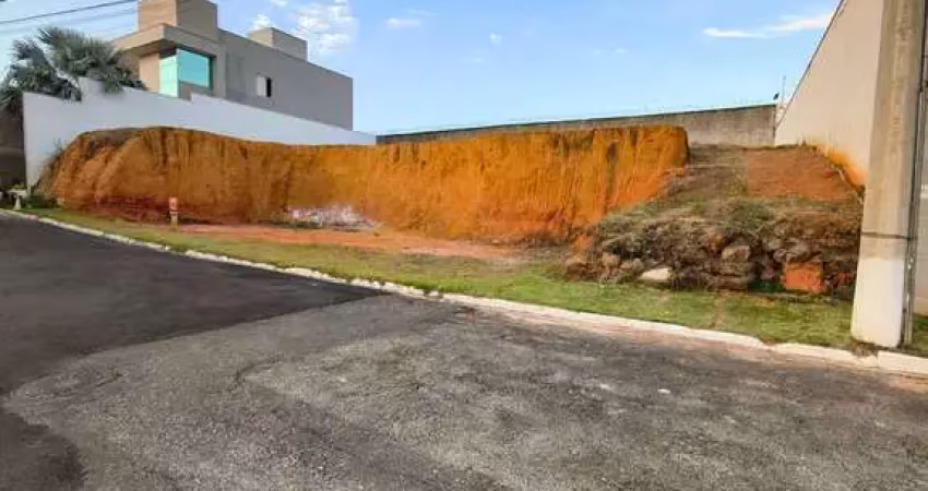 Terreno à venda no Belvedere, Governador Valadares 