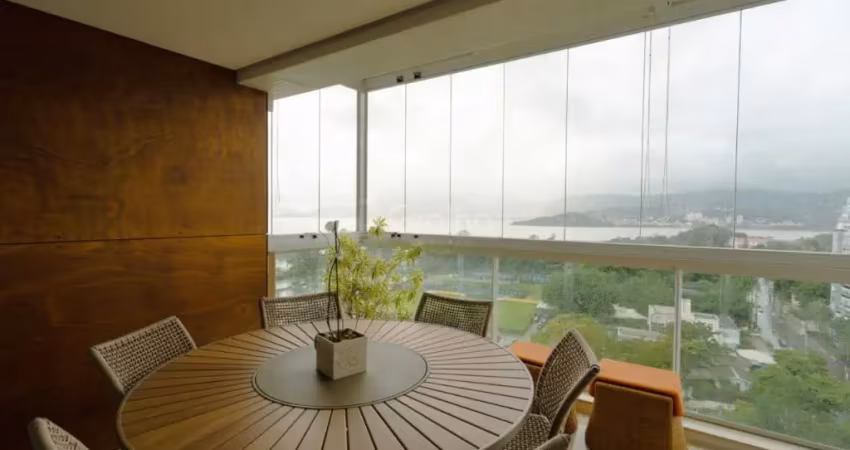 Lindo apartamento de 168m² com 3 suítes na agronômica, a poucos passos da beira-mar norte