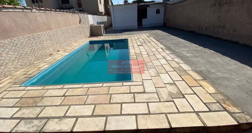 Casa linear com piscina aceitando carta de crédito em bangu