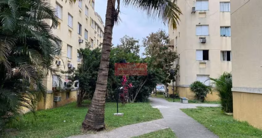 Apartamento com 2 quartos em campo grande, aceitando carta de crédito