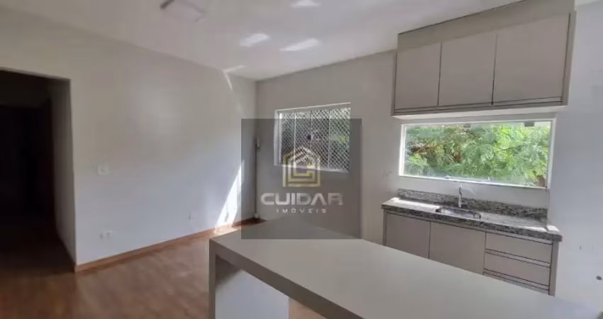 Apartamento com 2 quartos para alugar na Vila Guarujá, Londrina 