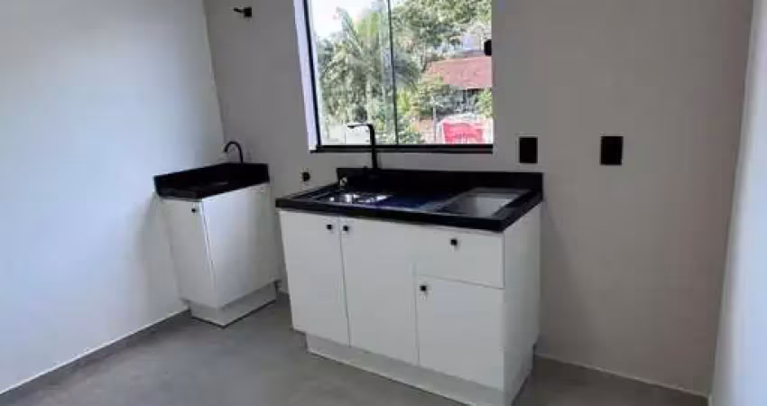 Apartamento novo com 1 dormitório no bairro água verde