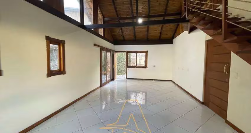 Casa com 3 quartos para alugar no Velha, Blumenau 