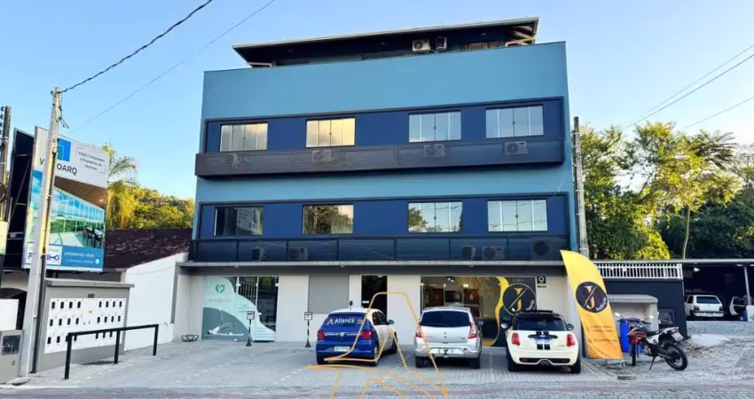 Apartamento mobiliado com 1 dormitório no bairro velha