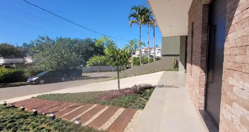 Linda casa 200m2 - 3 suites c/piscina condominio fechado vila real bragança paulista