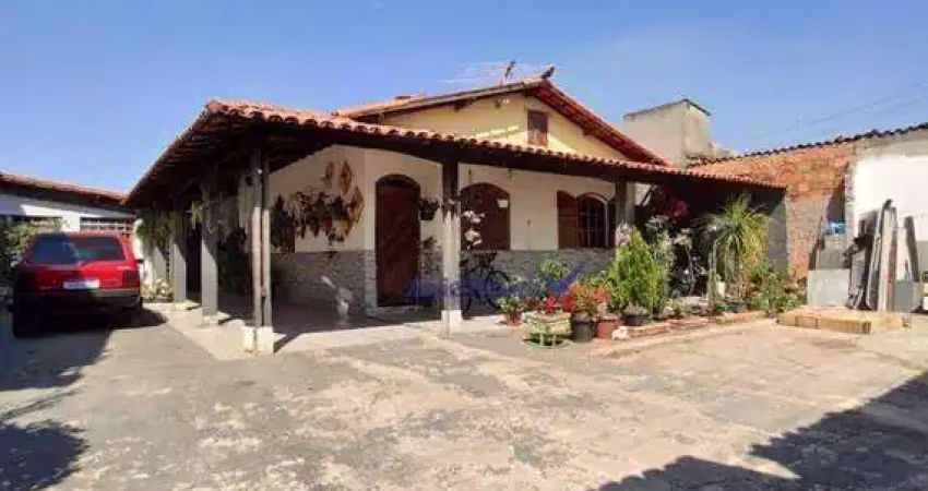 Casa residencial à venda, petrópolis, betim - ca0319.