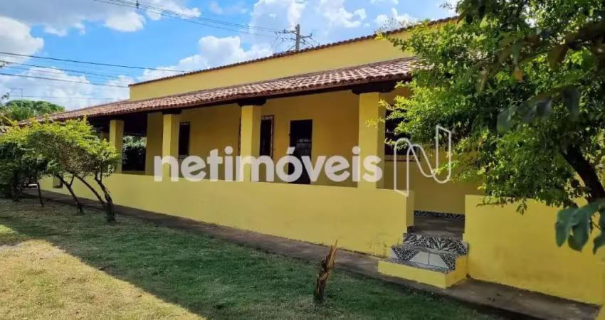 Casa com 3 quartos à venda no Centro, Capim Branco 