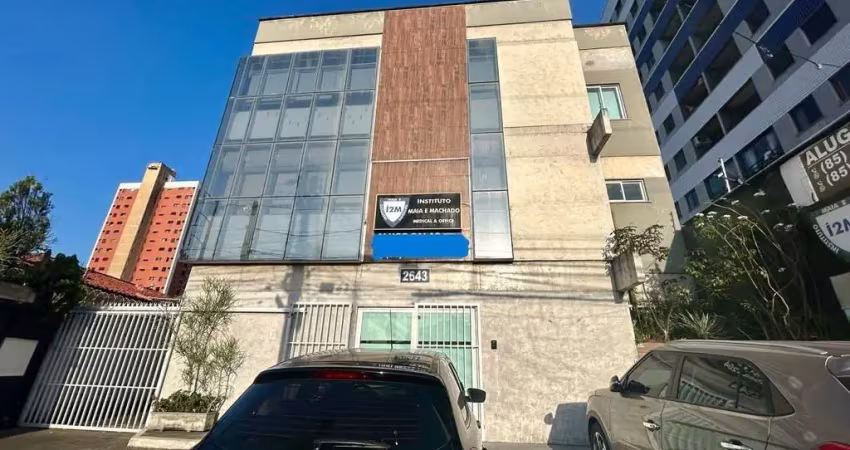 Sala comercial para alugar na Avenida Rui Barbosa, 2643, Joaquim Távora, Fortaleza
