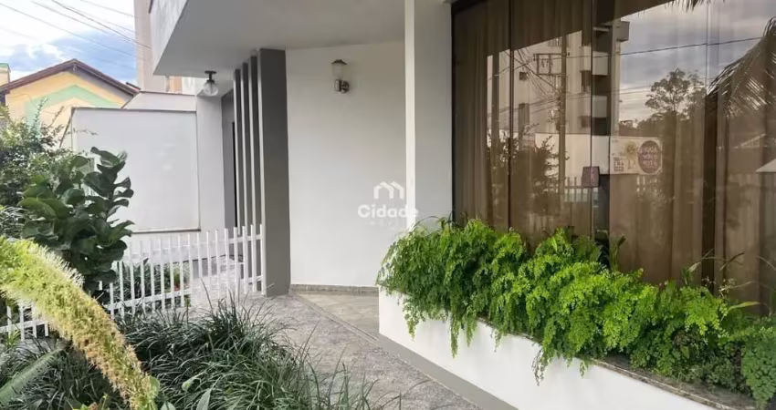 Sala comercial para alugar na Walter Breithaupt, 100, Centro, Jaraguá do Sul