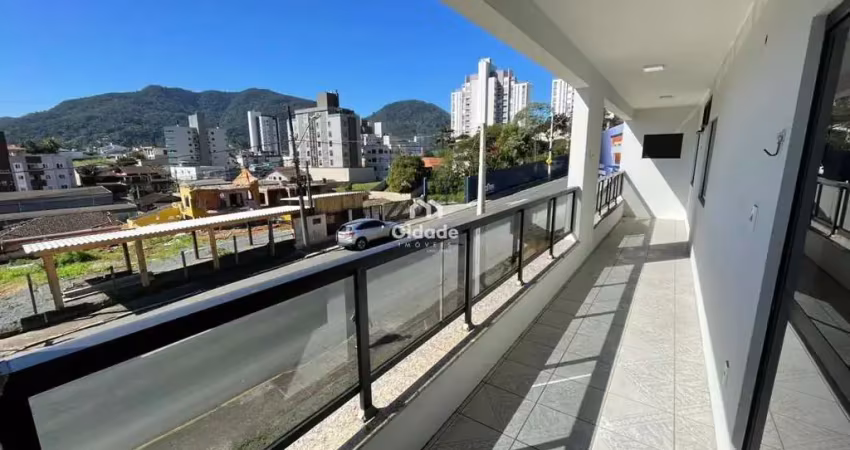 Apartamento com 3 quartos para alugar na Expedicionário Antônio Carlos Ferreira, 571, Nova Brasília, Jaraguá do Sul