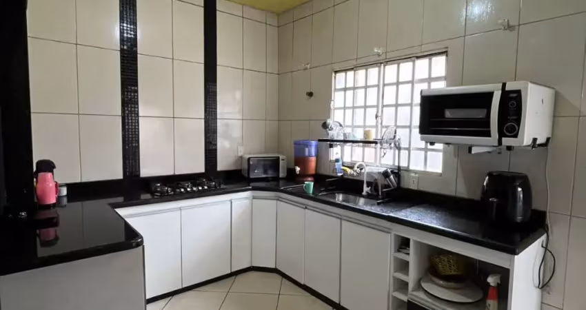 Casa em condomínio fechado com 3 quartos à venda no Espírito Santo, Betim 