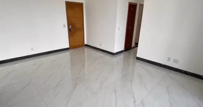 Vendo apartamento reformado - 03 suítes - nascente - 02 vagas - sacada gourmet