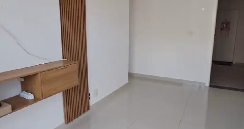 Alugo apartamento no ed ville solare - 02 quartos - nascente - augusto montenegro